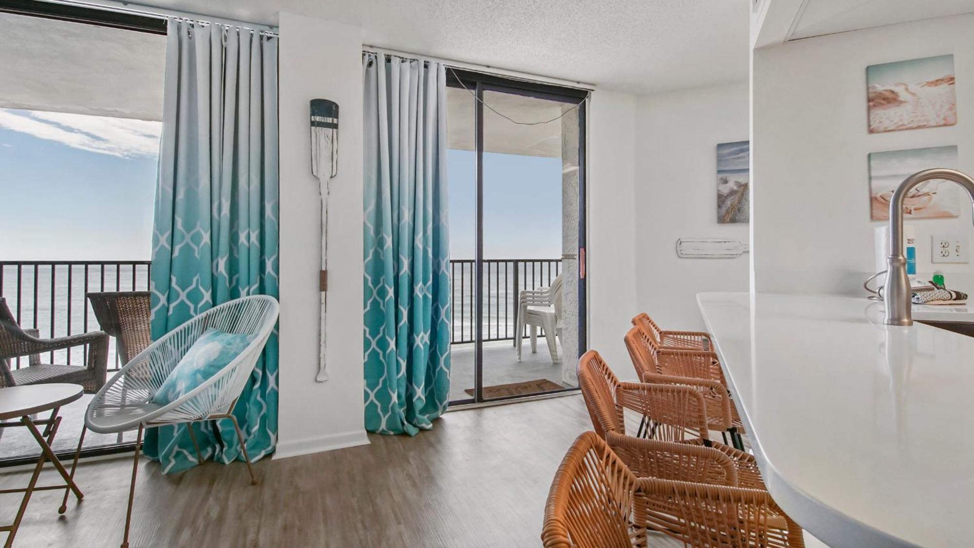 Aquavista Beach Resort By Sand Seeker Vacations Panama City Beach Oda fotoğraf